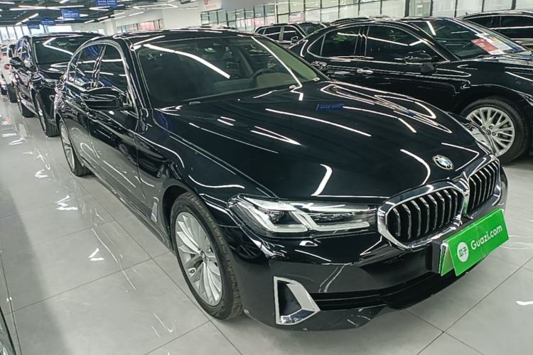 Used BMW 5 Series New Energy 2021 535Le Luxury Package Front Right 45 Deg