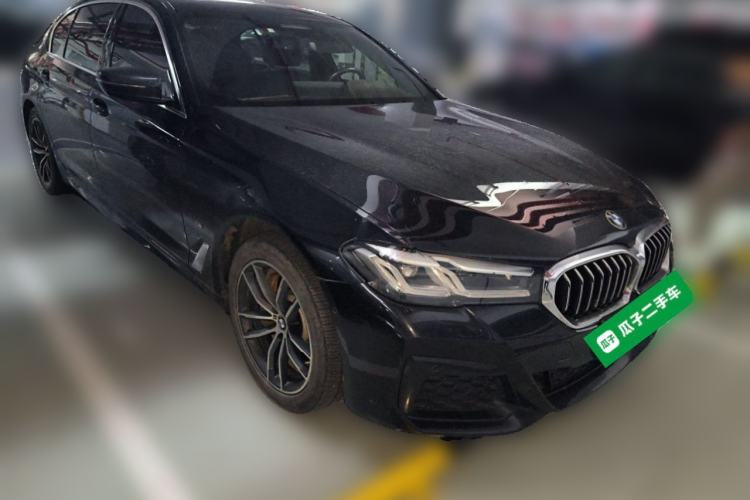 Used BMW 5 Series New Energy 2021 Restyled 535Le Pioneer Edition M Sport Package Front Right 45 Deg