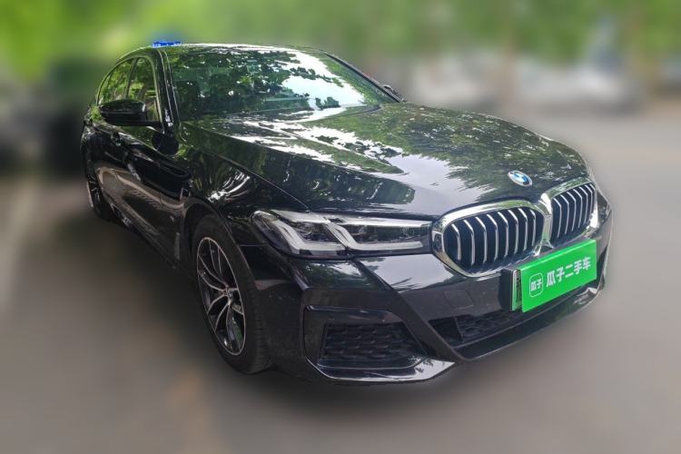 Used BMW 5 Series New Energy 2021 535Le M Sport Package Front Right 45 Deg