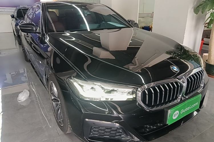 Used BMW 5 Series New Energy 2021 Restyled 535Le M Sport Package Front Right 45 Deg