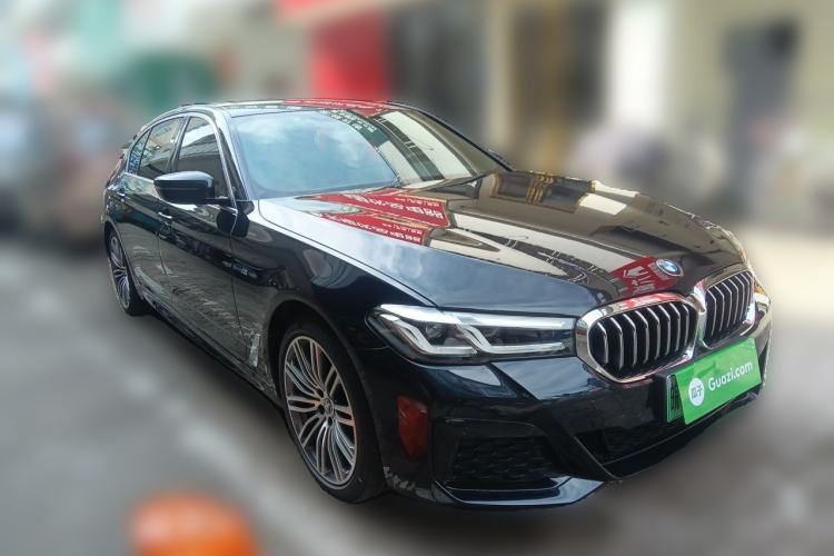Used BMW 5 Series New Energy 2021 Restyled 535Le M Sport Package Front Right 45 Deg