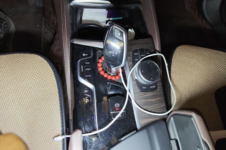 Used BMW 5 Series New Energy 2021 Updated 535Le Luxury Package Gear Lever
