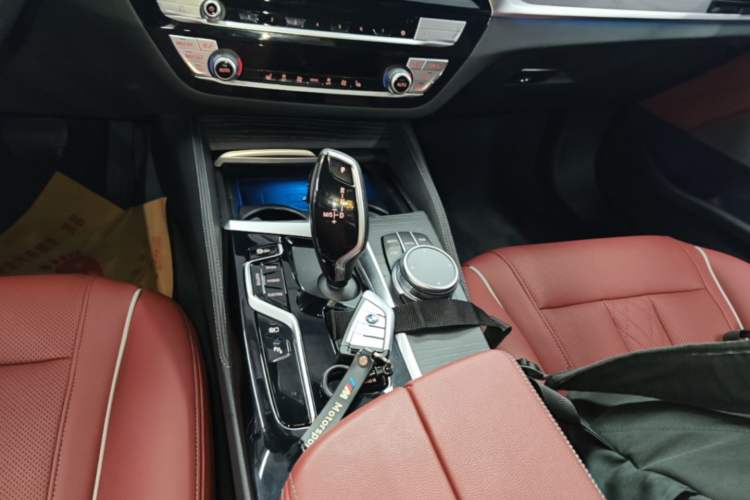 Used BMW 5 Series New Energy 2021 535Le M Sport Package Gear Lever