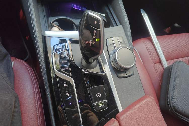 Used BMW 5 Series New Energy 2021 535Le M Sport Package Gear Lever