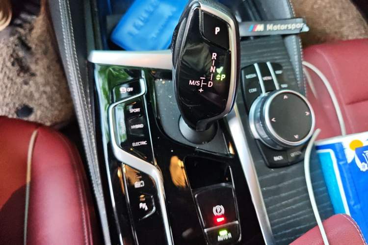 Used BMW 5 Series New Energy 2021 535Le M Sport Package Gear Lever