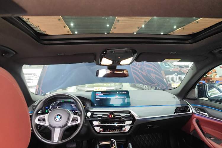 Used BMW 5 Series New Energy 2021 535Le M Sport Package Headliner
