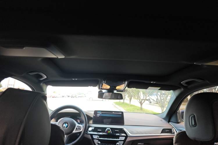 Used BMW 5 Series New Energy 2021 535Le M Sport Package Headliner