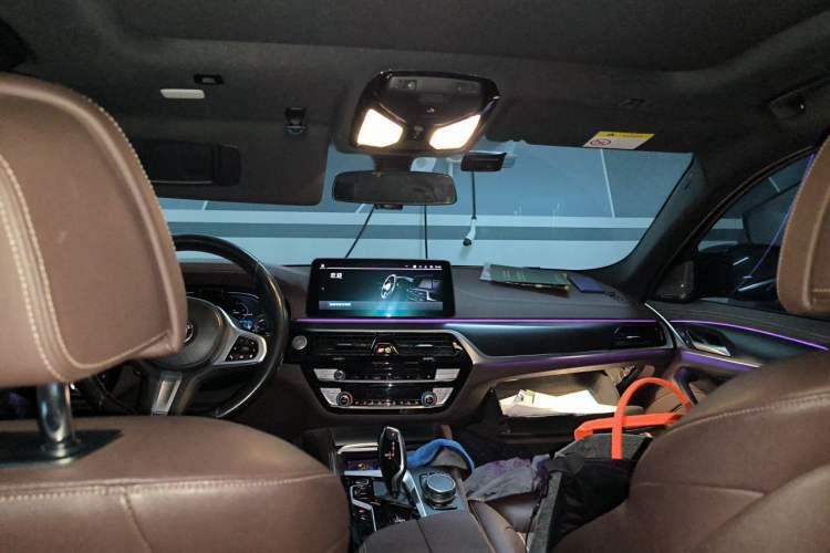 Used BMW 5 Series New Energy 2021 Restyled 535Le Pioneer Edition M Sport Package Headliner