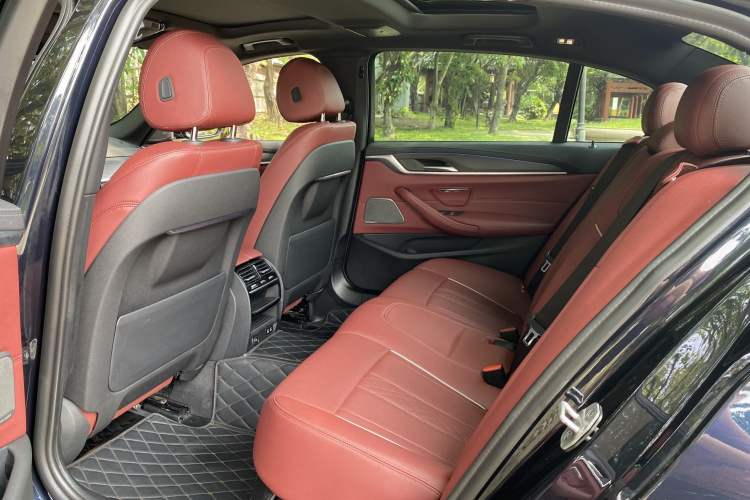 Used BMW 5 Series New Energy 2021 535Le M Sport Package Interior 3