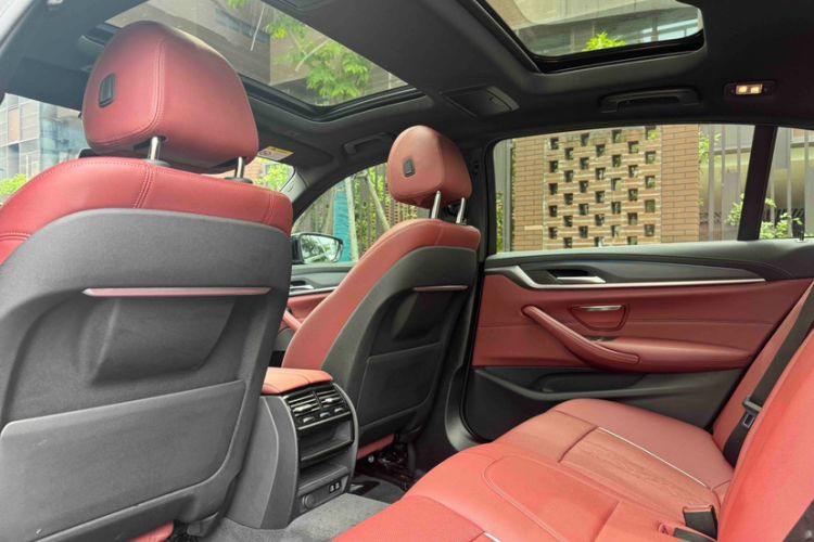 Used BMW 5 Series New Energy 2021 535Le M Sport Package Interior 3