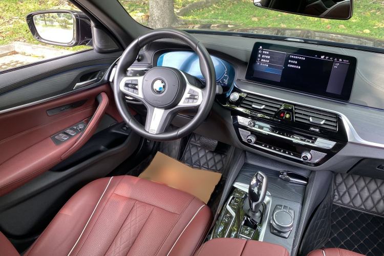 Used BMW 5 Series New Energy 2021 535Le M Sport Package Interior 4