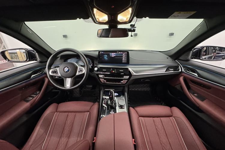 Used BMW 5 Series New Energy 2021 Restyled 535Le Pioneer Edition M Sport Package Interior 5