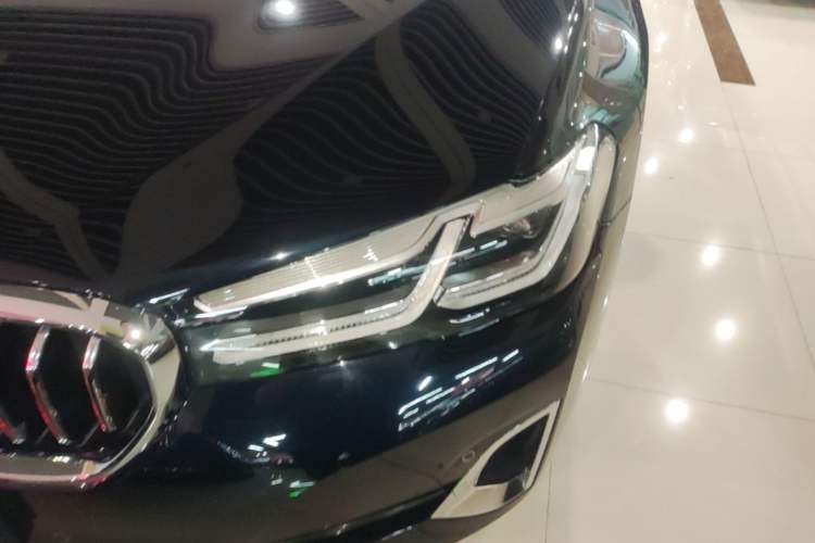 Used BMW 5 Series New Energy 2021 Updated 535Le Luxury Package Left Front Headlight