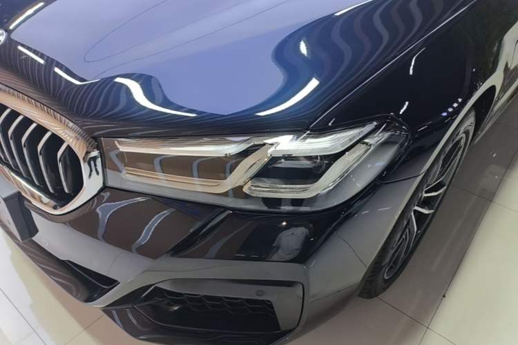 Used BMW 5 Series New Energy 2021 535Le Pioneer Edition M Sport Package Left Front Headlight