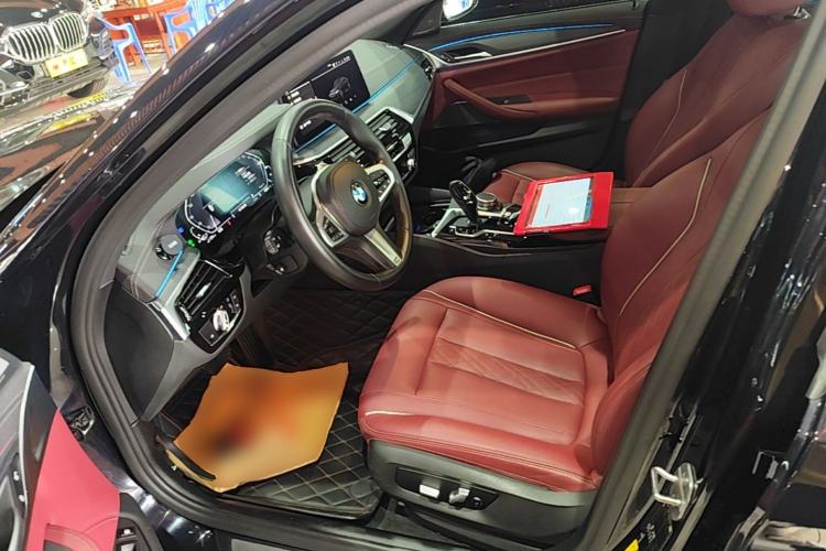 Used BMW 5 Series New Energy 2021 535Le M Sport Package Left Front Seat