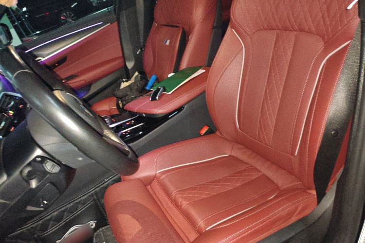 Used BMW 5 Series New Energy 2021 535Le Pioneer Edition M Sport Package Left Front Seat