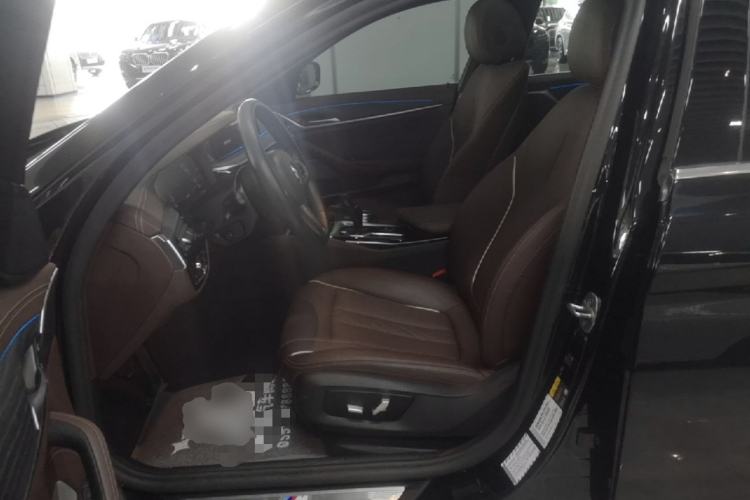 Used BMW 5 Series New Energy 2021 Restyled 535Le M Sport Package Left Front Seat