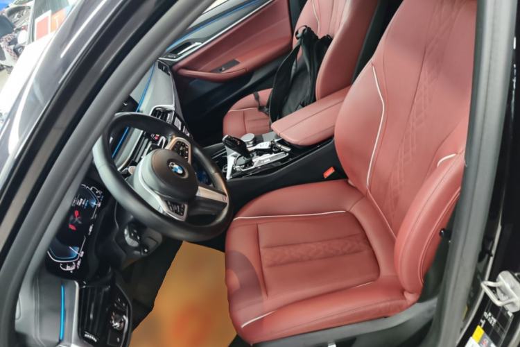 Used BMW 5 Series New Energy 2021 535Le M Sport Package Left Front Seat