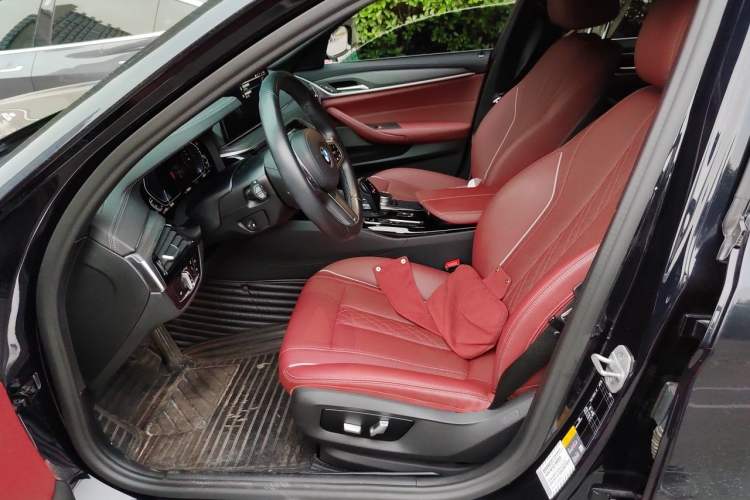 Used BMW 5 Series New Energy 2021 535Le M Sport Package Left Front Seat