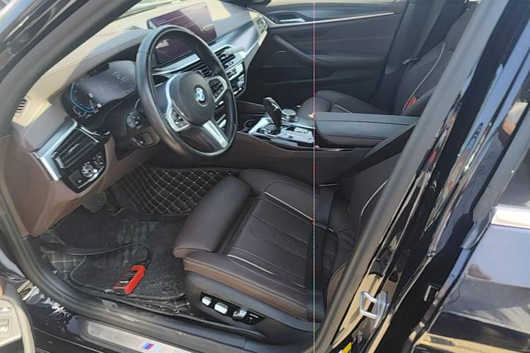 Used BMW 5 Series New Energy 2021 535Le Pioneer Edition M Sport Package Left Front Seat