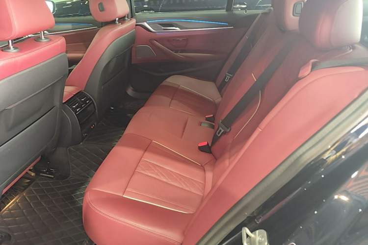 Used BMW 5 Series New Energy 2021 535Le M Sport Package Left Rear Seat