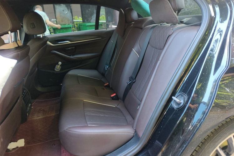 Used BMW 5 Series New Energy 2021 535Le M Sport Package Left Rear Seat