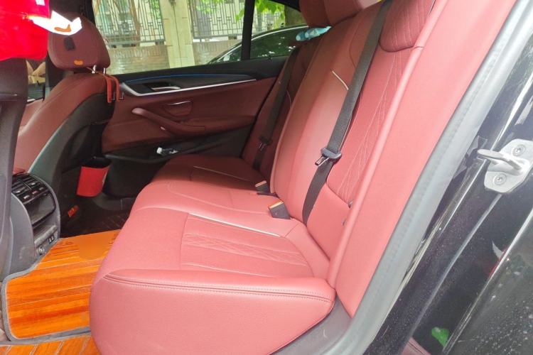 Used BMW 5 Series New Energy 2021 535Le M Sport Package Left Rear Seat