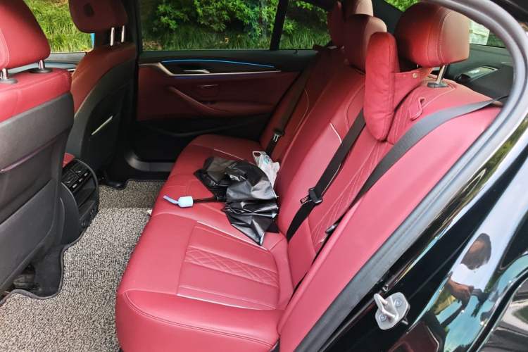 Used BMW 5 Series New Energy 2021 535Le M Sport Package Left Rear Seat