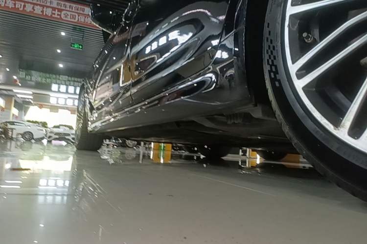 Used BMW 5 Series New Energy 2021 Restyled 535Le Pioneer Edition M Sport Package Left Side Sill