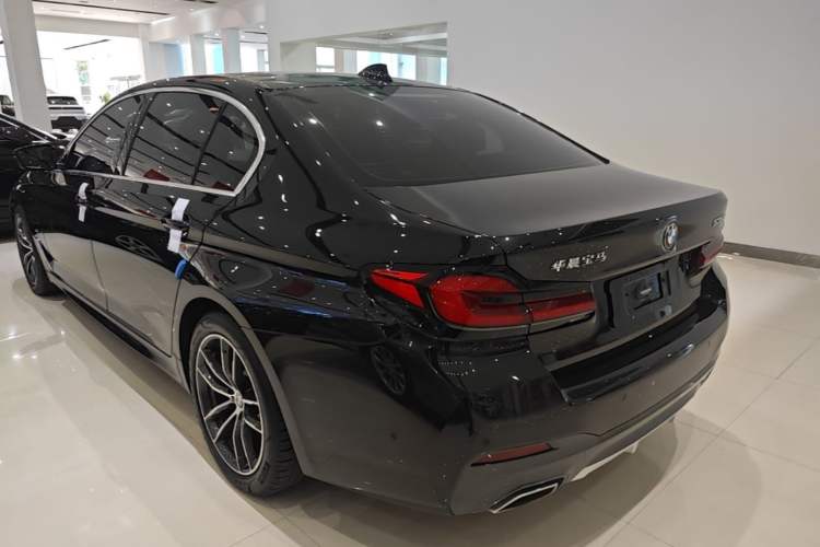 Used BMW 5 Series New Energy 2021 535Le Pioneer Edition M Sport Package Rear Left 45 Deg
