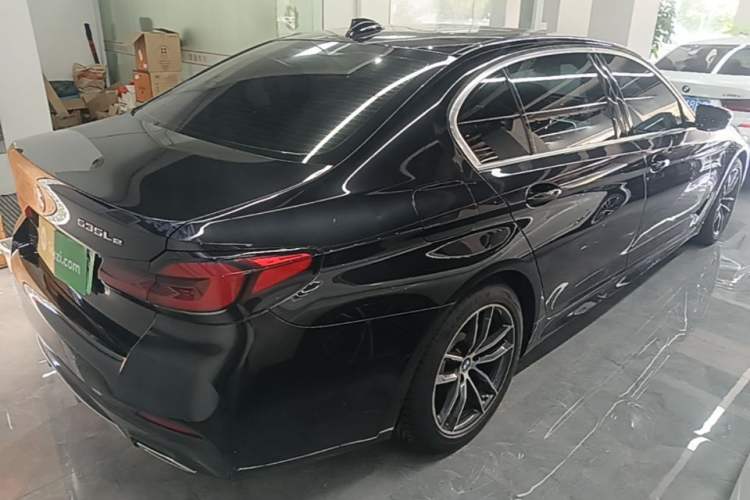 Used BMW 5 Series New Energy 2021 Restyled 535Le M Sport Package Rear Right 45 Deg