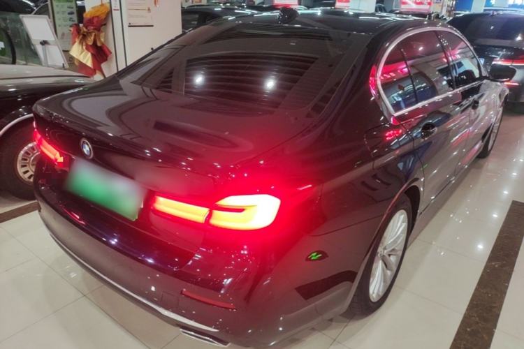Used BMW 5 Series New Energy 2021 Updated 535Le Luxury Package Rear Right 45 Deg