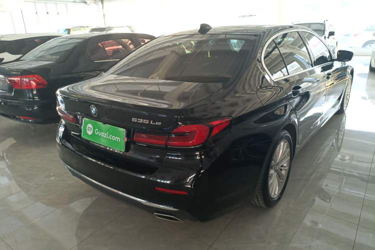 Used BMW 5 Series New Energy 2021 535Le Luxury Package Rear Right 45 Deg