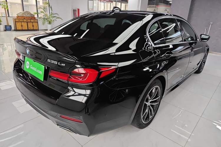 Used BMW 5 Series New Energy 2021 535Le M Sport Package Rear Right 45 Deg