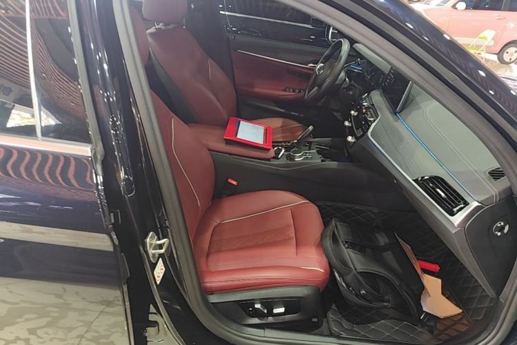 Used BMW 5 Series New Energy 2021 535Le M Sport Package Right Front Seat