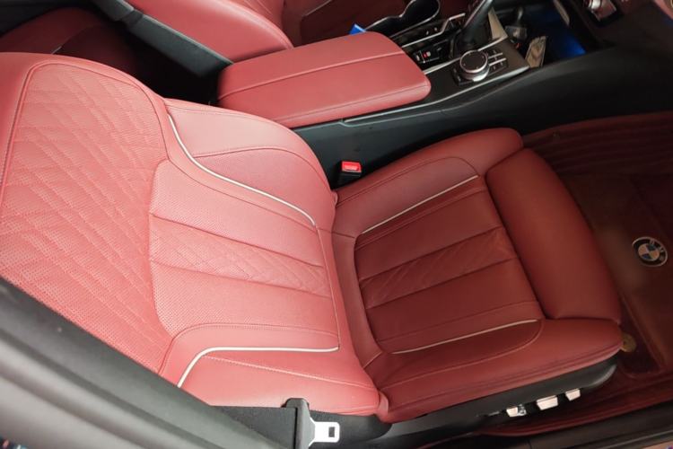 Used BMW 5 Series New Energy 2021 535Le Pioneer Edition M Sport Package Right Front Seat