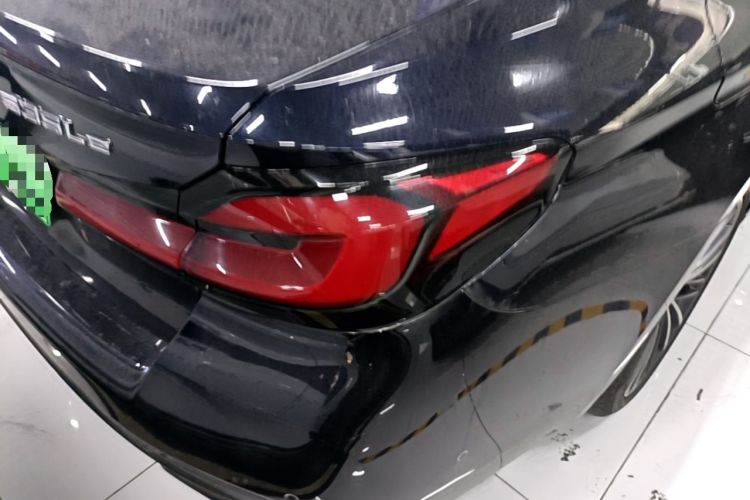 Used BMW 5 Series New Energy 2021 535Le M Sport Package Right Rear Taillight