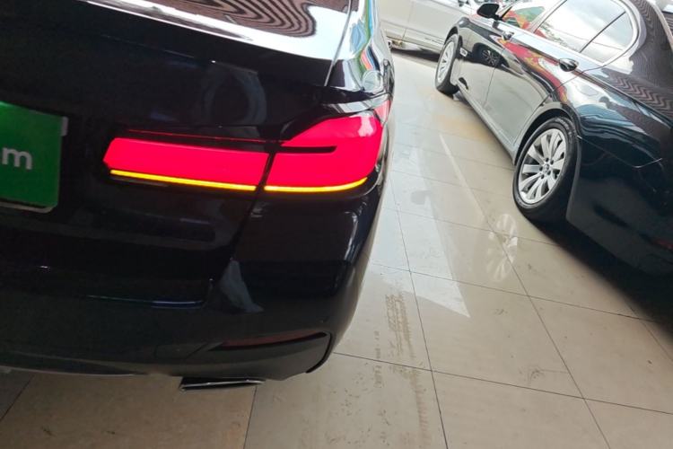 Used BMW 5 Series New Energy 2021 535Le Pioneer Edition M Sport Package Right Rear Taillight