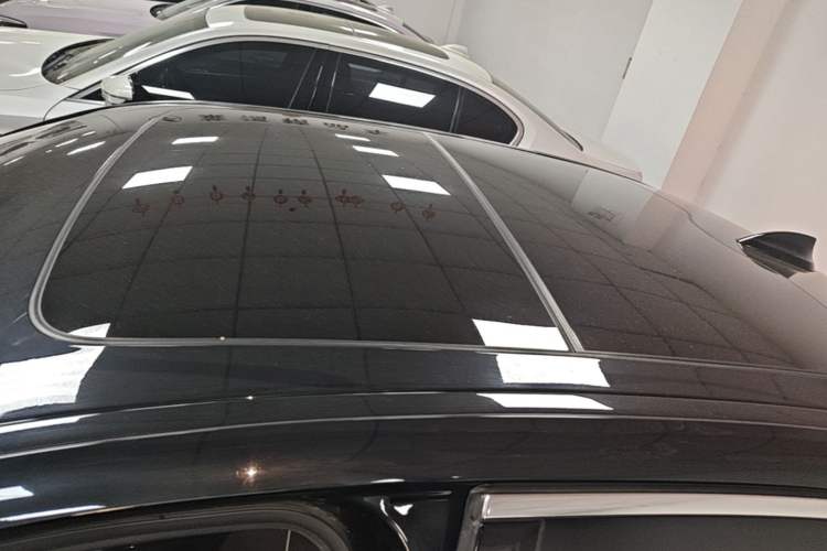 Used BMW 5 Series New Energy 2021 535Le Luxury Package Roof