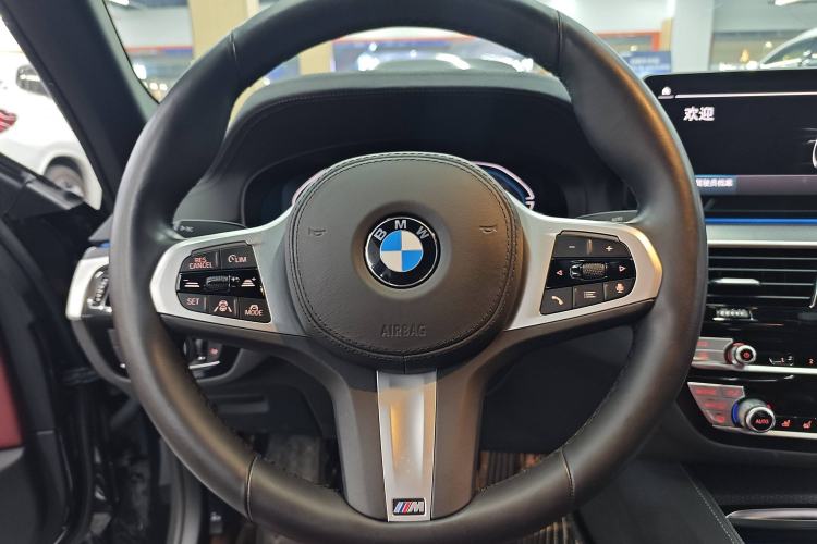 Used BMW 5 Series New Energy 2021 Restyled 535Le Pioneer Edition M Sport Package Steering Wheel