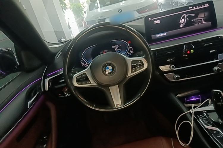 Used BMW 5 Series New Energy 2021 Restyled 535Le M Sport Package Steering Wheel