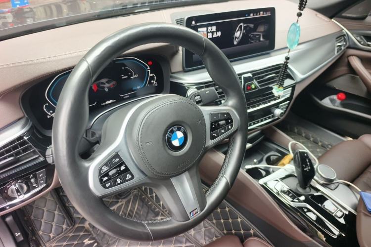 Used BMW 5 Series New Energy 2021 535Le Pioneer Edition M Sport Package Steering Wheel