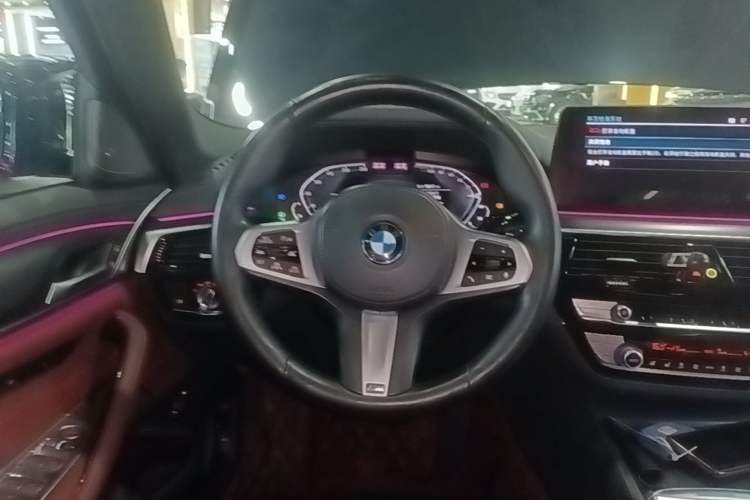 Used BMW 5 Series New Energy 2021 Restyled 535Le Pioneer Edition M Sport Package Steering Wheel