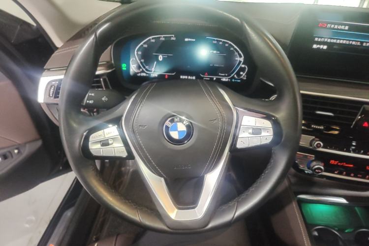Used BMW 5 Series New Energy 2021 Updated 535Le Luxury Package Steering Wheel