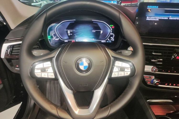 Used BMW 5 Series New Energy 2021 Updated 535Le Luxury Package Steering Wheel