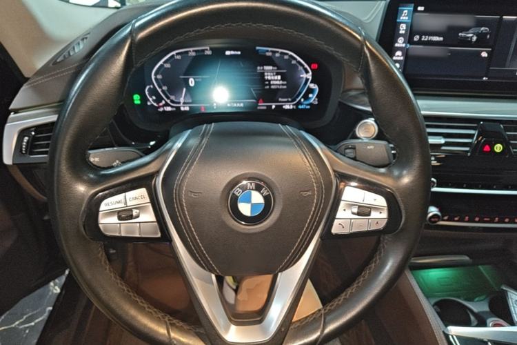 Used BMW 5 Series New Energy 2021 535Le Luxury Package Steering Wheel
