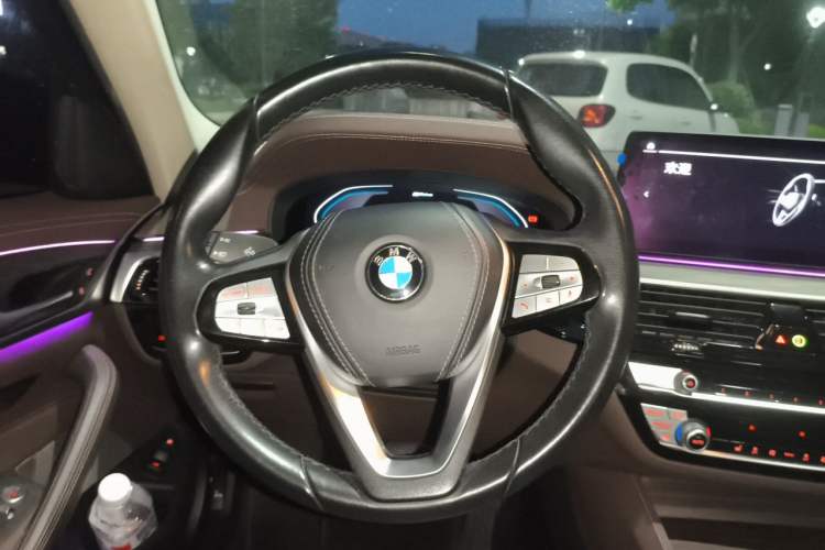 Used BMW 5 Series New Energy 2021 535Le Luxury Package Steering Wheel
