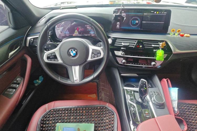 Used BMW 5 Series New Energy 2021 535Le M Sport Package Steering Wheel
