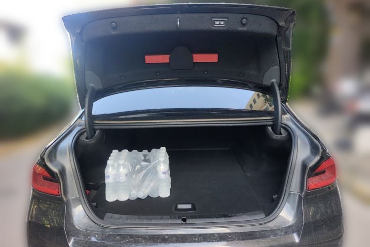 Used BMW 5 Series New Energy 2021 535Le M Sport Package Trunk