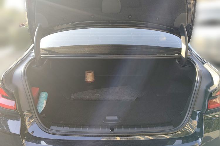 Used BMW 5 Series New Energy 2021 535Le M Sport Package Trunk